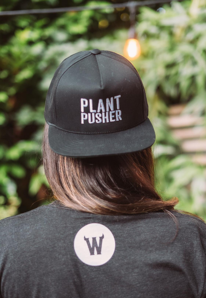PLANT PUSHER HAT